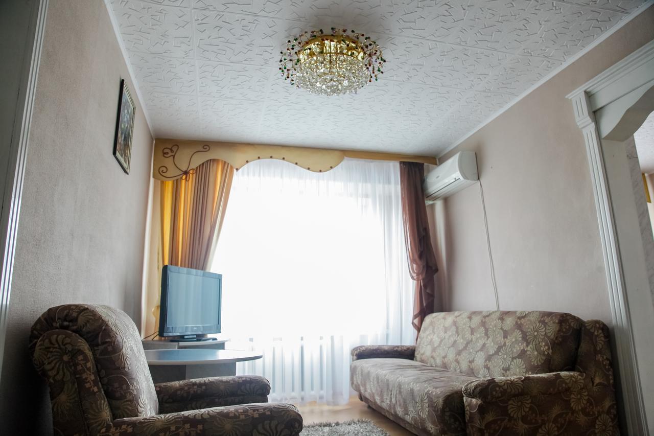 Sary Arka Hotel Pavlodar Exterior foto